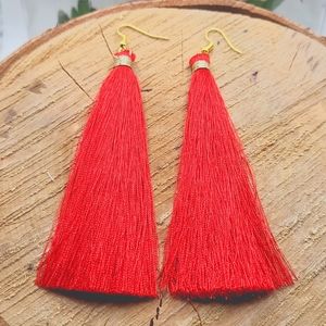 Red tassel earrings NWOT